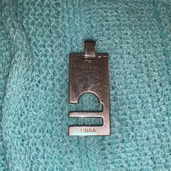 Gucci Libra pendant. - Picture 5 of 7